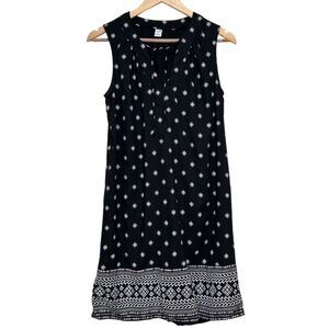 Old Navy Sleeveless V neck Black and white dress size S